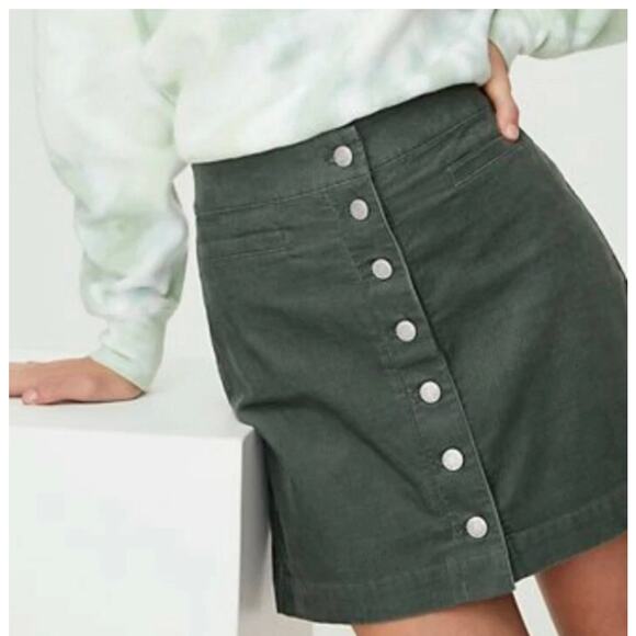 Wilfred Free Aritzia Karmen Button Front Olive Green Skirt Size 0 - Picture 2 of 7